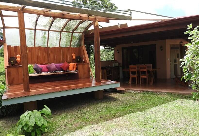 غرفة بريميوم رباعية, Mei Tai Cacao Lodge