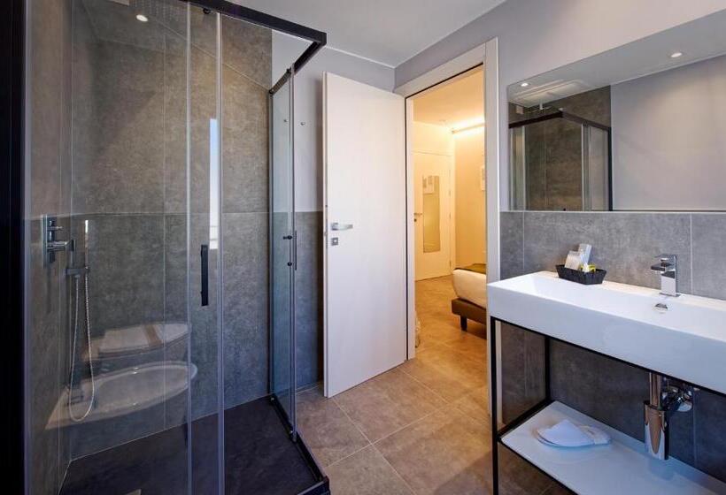 غرفة قياسية, Albergo Giuan Arma Di Taggia