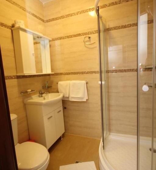 اتاق لوکس, Apartment Biba
