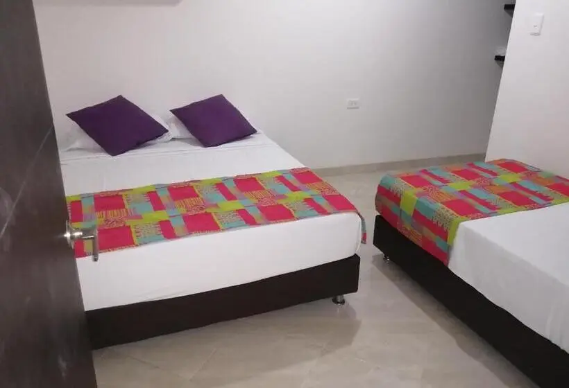 Economy Triple Room, Oasis De La Tatacoa