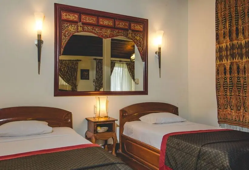 سوییت, Terres Rouges Lodge