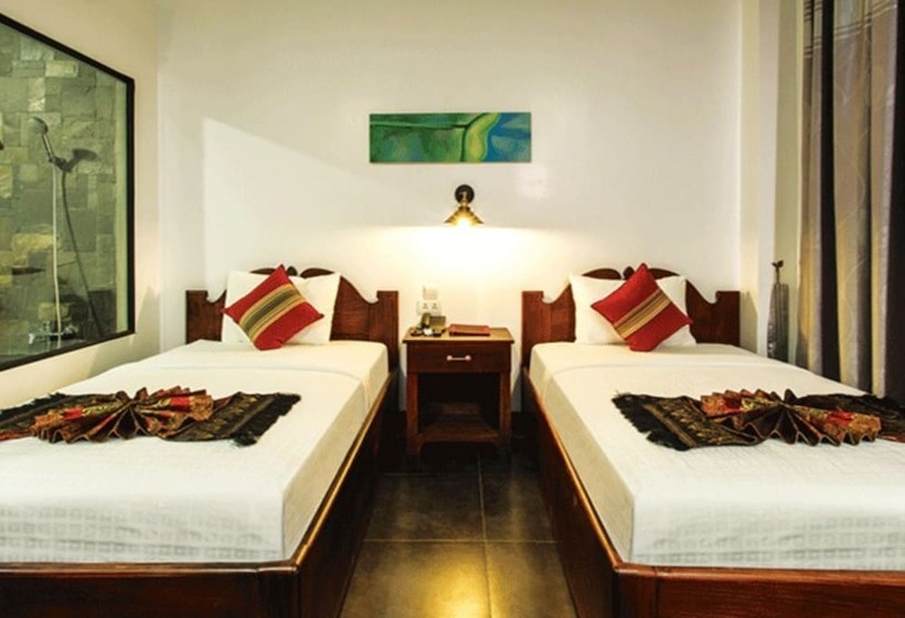 标准间, Yeak Loam