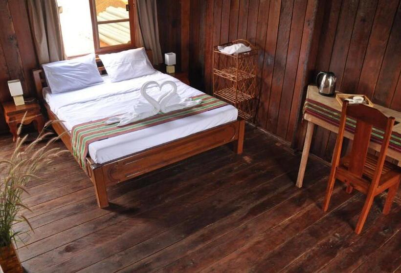 Номер Deluxe, Ratanakiri Paradise Hotel & Restaurant