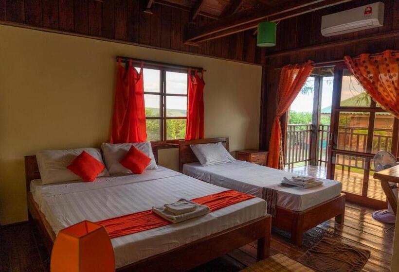 Номер Стандарт с Балконом, Ratanakiri Paradise Hotel & Restaurant