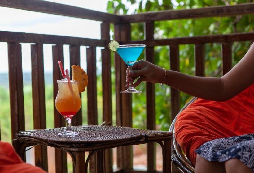 Семейное Бунгало, Ratanakiri Paradise Hotel & Restaurant