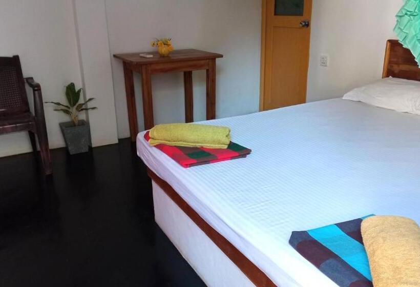 Standard Room, Nature Lovers Safari Resort