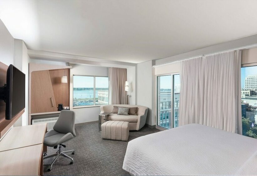 Quarto Estandar Cama Casal, Courtyard By Marriott Baton Rouge Downtown