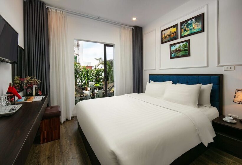 سوییت جونیور با بالکن, Dream Central