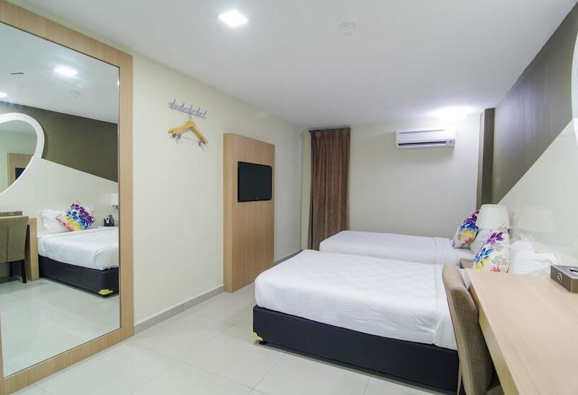 اتاق لوکس, Mornington Hotel Sitiawan