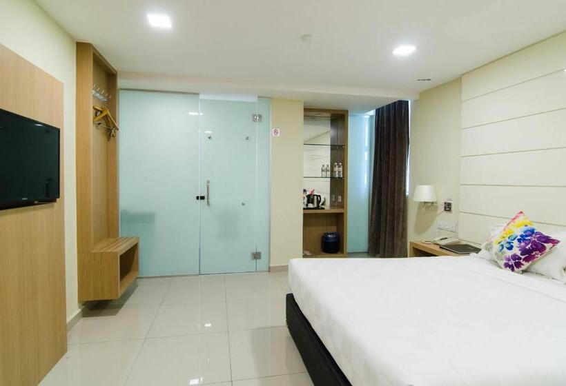 Номер Deluxe, Mornington Hotel Sitiawan