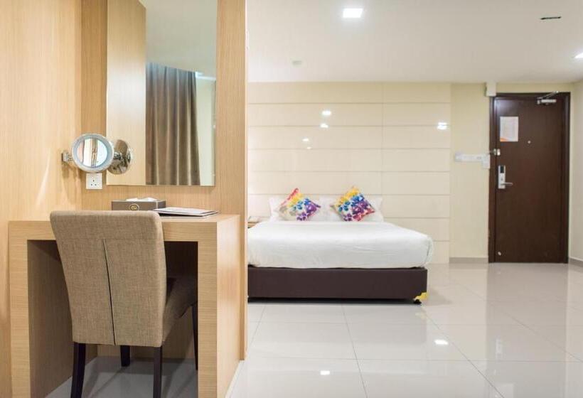 Семейный Номер Deluxe, Mornington Hotel Sitiawan