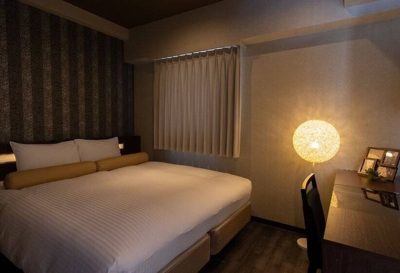Standart Oda, Nipponbashi Luxe
