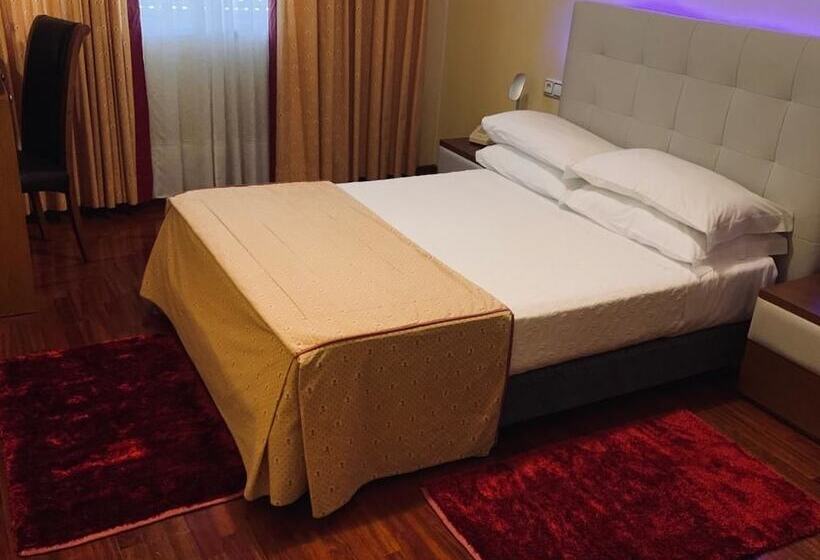 اتاق استاندارد, Valenca Do Minho