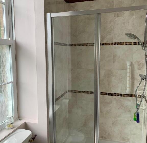 غرفة قياسية ثلاثية, Easter Garth Guest House