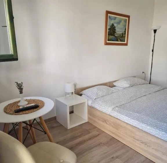 Standard-studio King-vuode, Rooms Lav