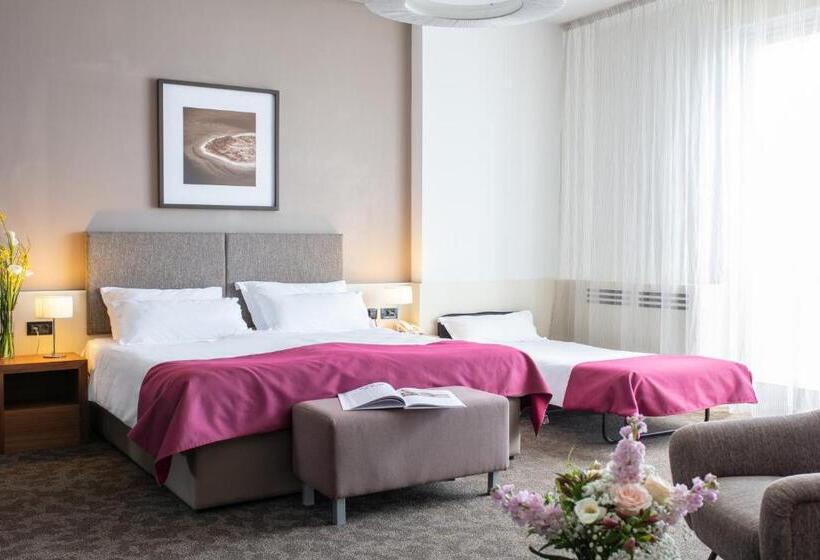 غرفة سوبيريور مطلّة علي البحر, Brijuni Hotel Istra