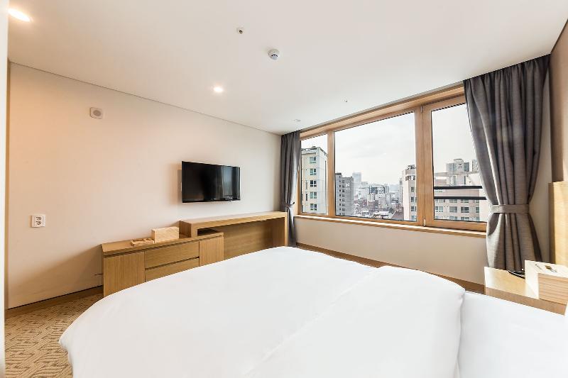 غرفة قياسية, Jongno Lumia Tourist