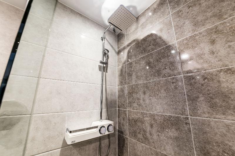 غرفة قياسية, Jongno Lumia Tourist