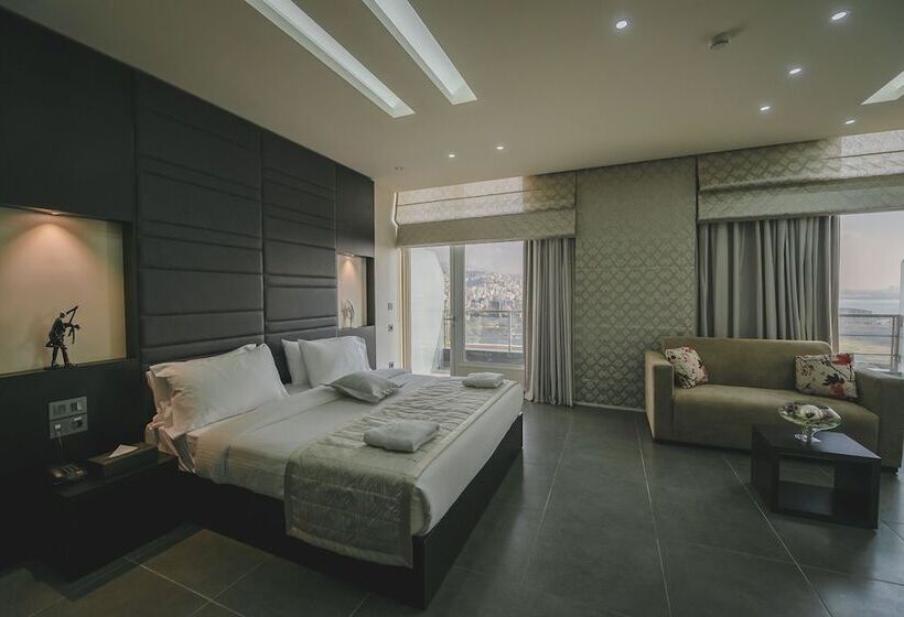 Suite Vista Mar, Louis V Hotel Beirut