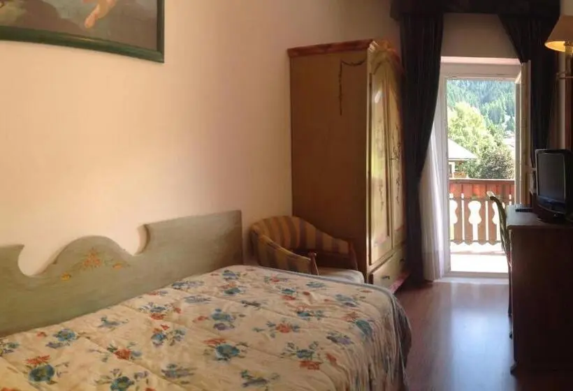 اتاق استاندارد یک نفره, Park Hotel Mater Dei