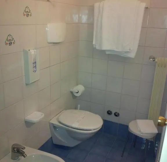 اتاق استاندارد یک نفره, Park Hotel Mater Dei