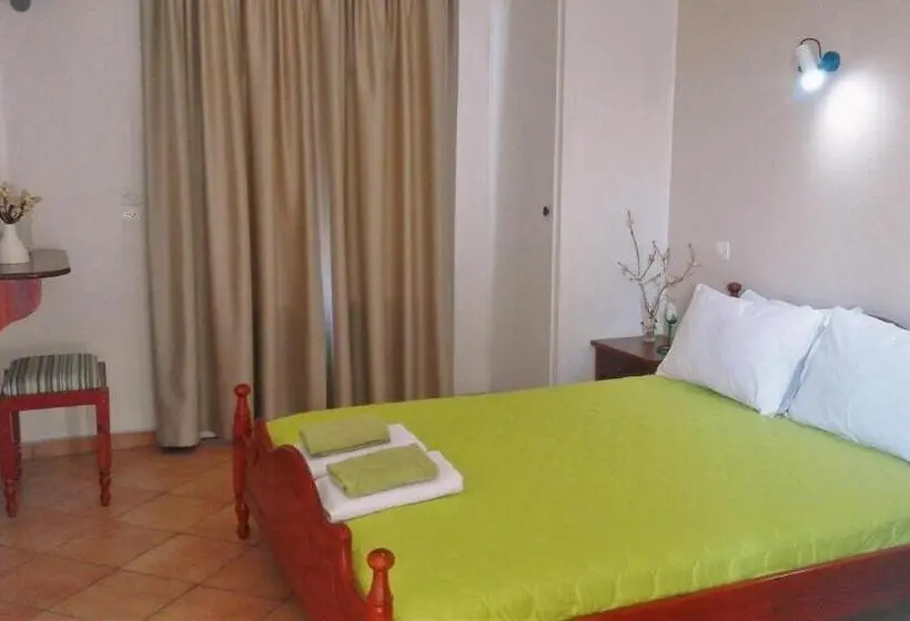 バルコニー付きスタンダードルーム, Ostria Eressos Rooms