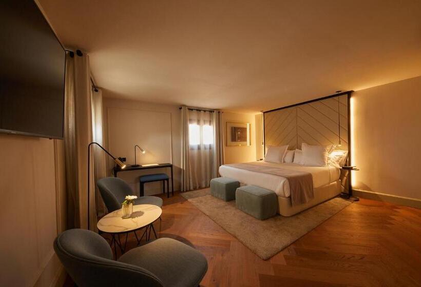 اتاق پرمیوم, Summum Boutique Hotel, member of Meliá Collection