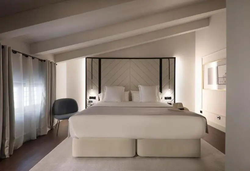 Classic room with balcony, Summum Boutique Hotel, member of Meliá Collection