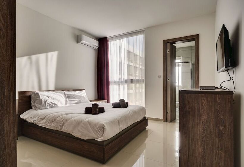 آپارتمان 2 خوابه, The Village Apartments