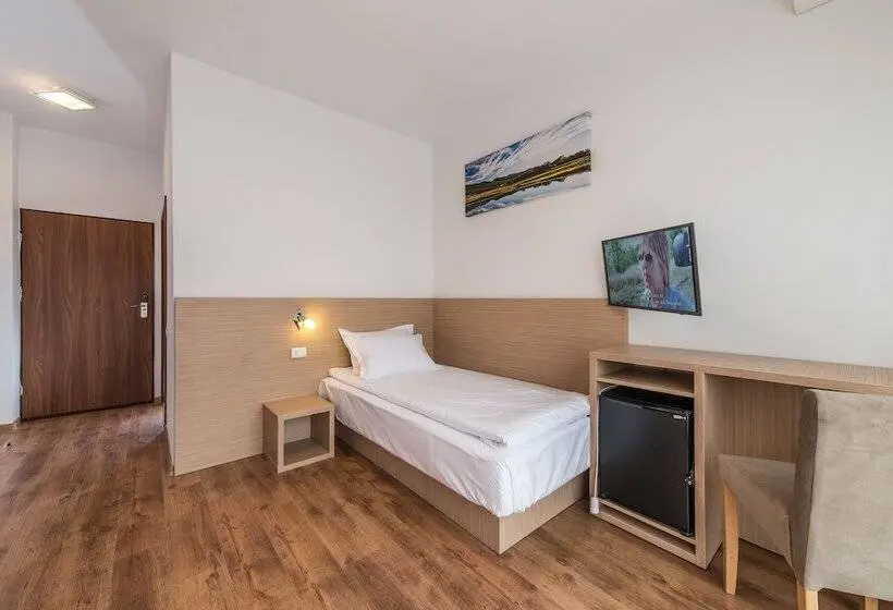 Standard-invahuone, Residence Il Lago
