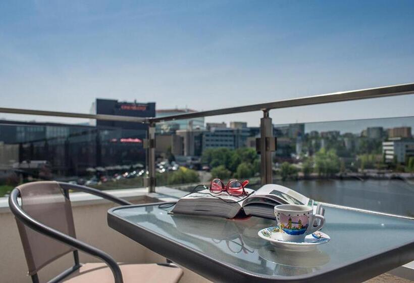 1 Bedroom Apartment Lake View, Residence Il Lago