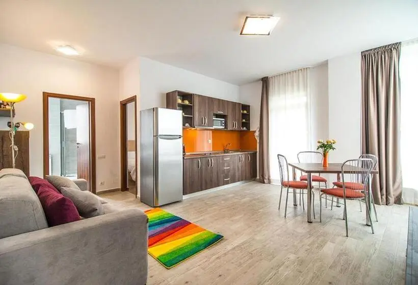 Huoneisto 1 Makuuhuone Pohjakerros, Residence Il Lago