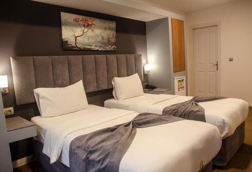 Quarto clássico, Sweet Home Suite