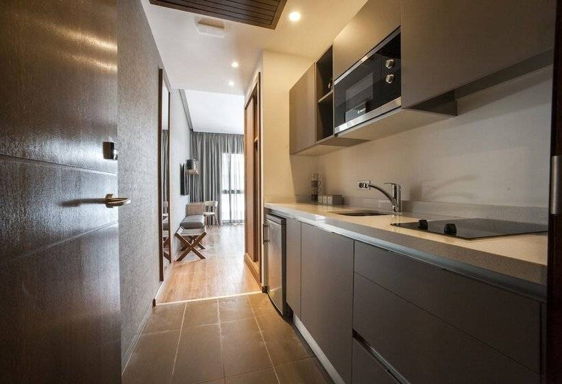 استودیو اجرایی, Ocean Park Appart