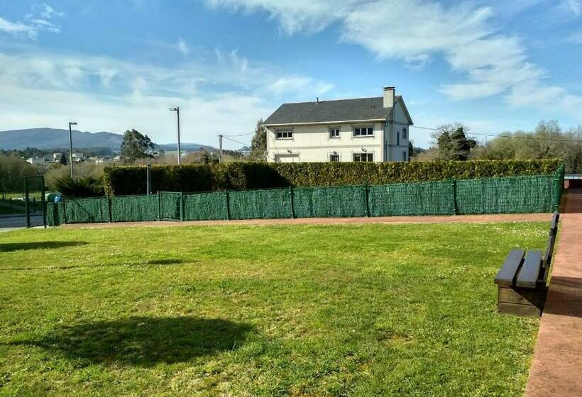 Апартаменты 2 Спальни, Alojamientos Barreiros 3000