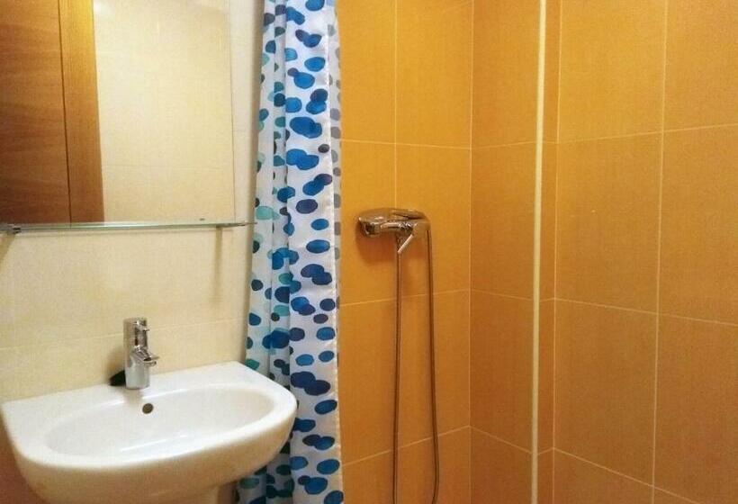 Апартаменты 2 Спальни, Alojamientos Barreiros 3000