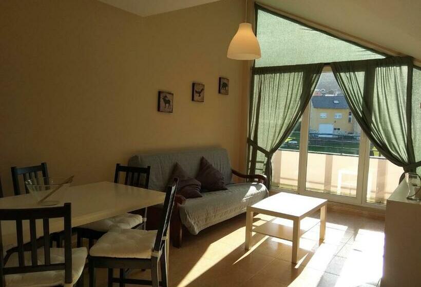 Апартаменты 2 Спальни, Alojamientos Barreiros 3000