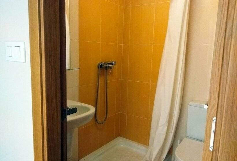 Апартаменты 2 Спальни, Alojamientos Barreiros 3000