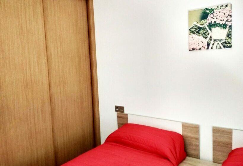 Apartamento 1 Dormitório, Apartamentos Illa de Arousa 3000