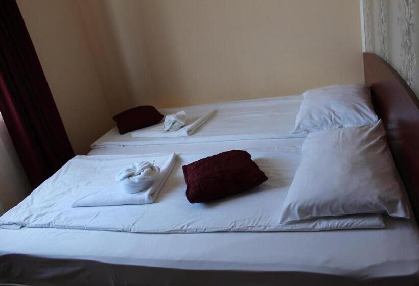 דירה בת חדר שינה 1 עם מרפסת, Guest House Bordo