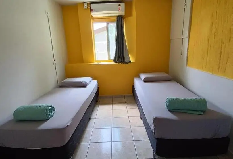 スタンダードルーム, Ilha Hostel