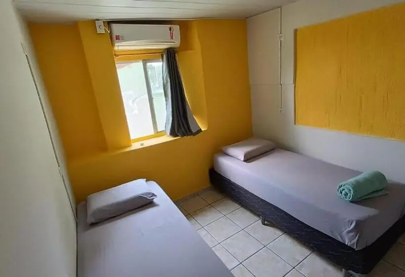 スタンダードルーム, Ilha Hostel