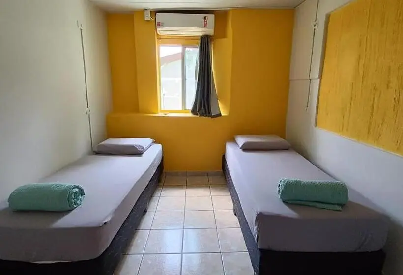 スタンダードルーム, Ilha Hostel
