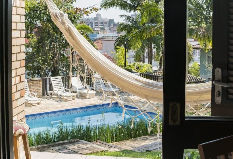 בקתת חדר, Pousada Albacora