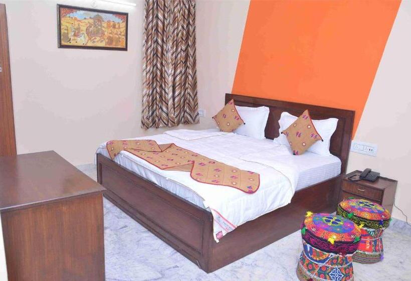 デラックスルーム, The T T Palace