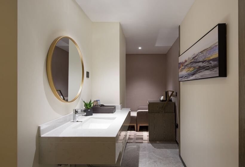 חדר דלוקס, Bangkok One Hotel Shenzhen Dalang Branch