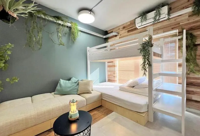 キャビン, 365base Outdoor Hostel