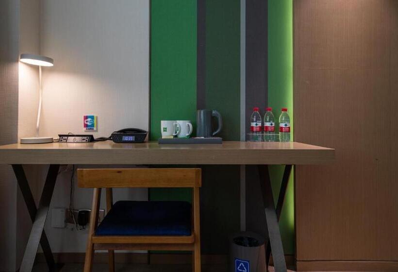 ファミリールーム, Ibis Styles Xm Zhongshan