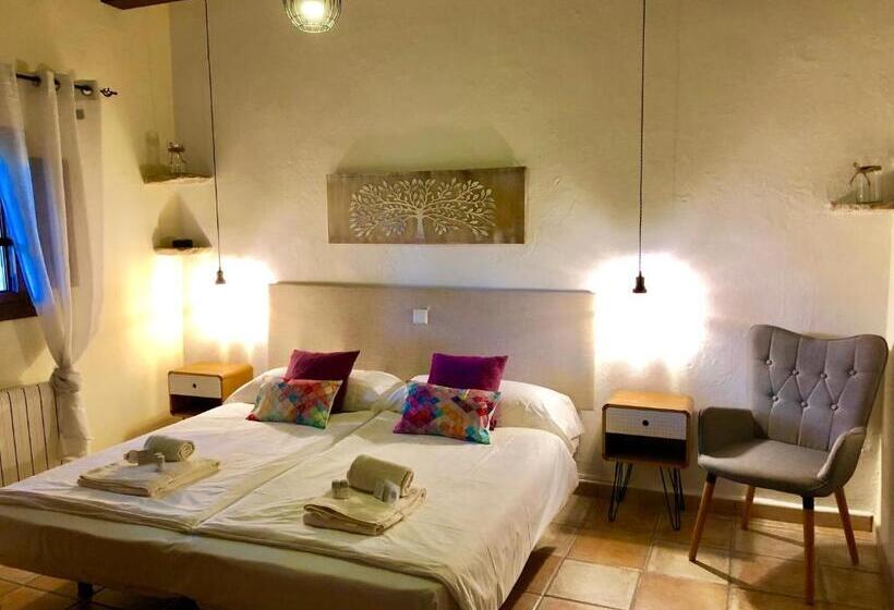 스탠다드 룸, Can Guillo