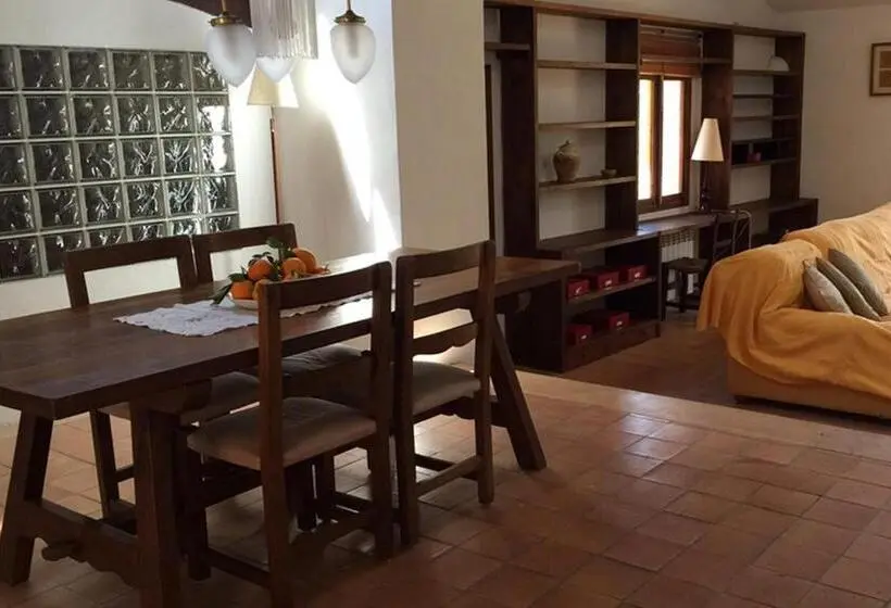Vilă 1 dormitor cu piscină, Can Guillo